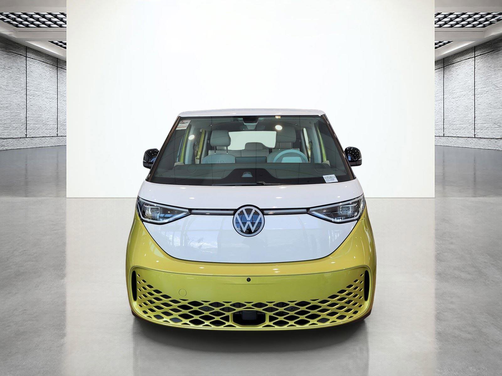 New 2025 Volkswagen ID. Buzz Pro S Plus RWD image 3
