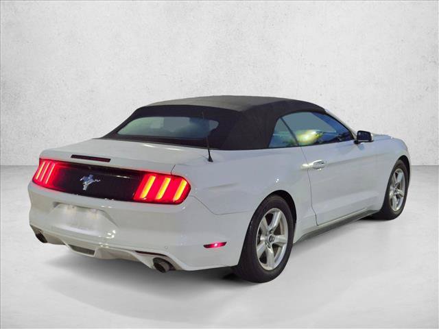 Used 2017 Ford Mustang Convertible RWD image 5
