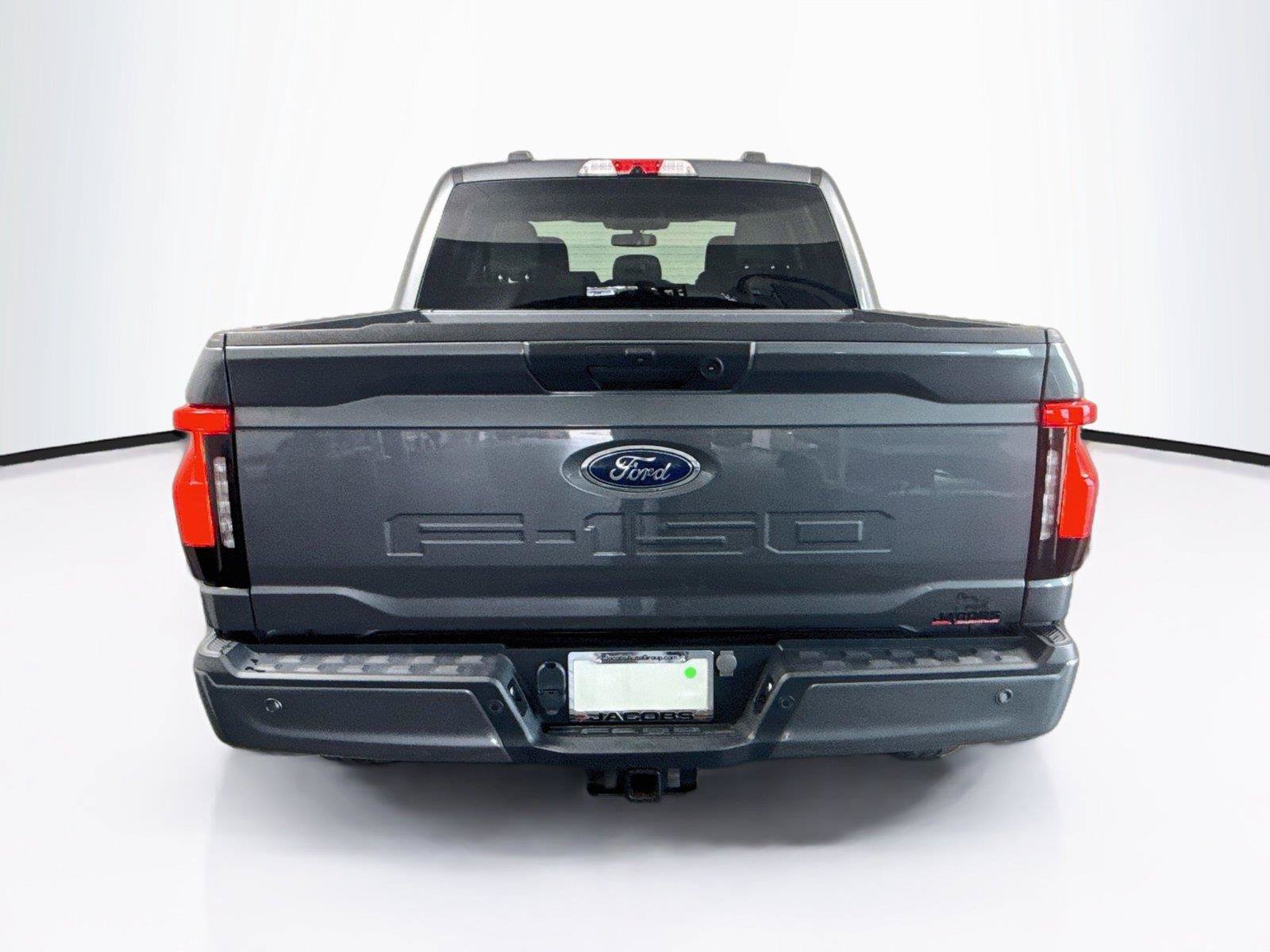 Used 2023 Ford F150 Lightning XLT AWD/4WD image 4