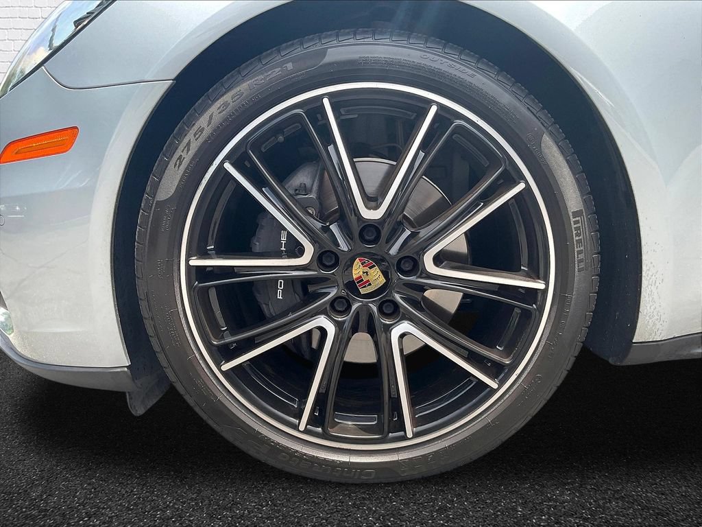 Used 2020 Porsche Panamera 4 AWD/4WD image 30