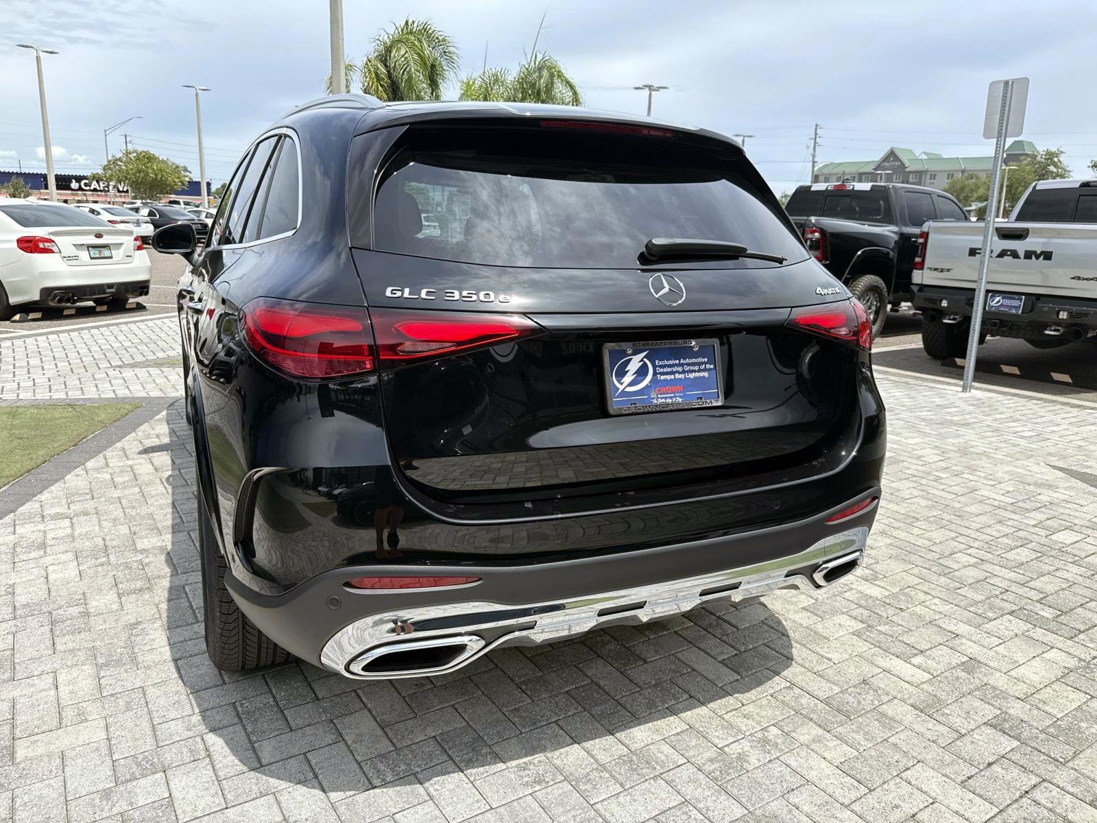 New 2026 Mercedes-Benz GLC 350e 4MATIC image 9