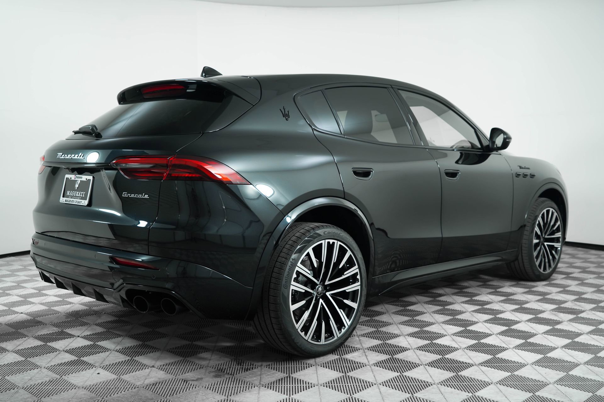New 2025 Maserati Grecale Modena image 10