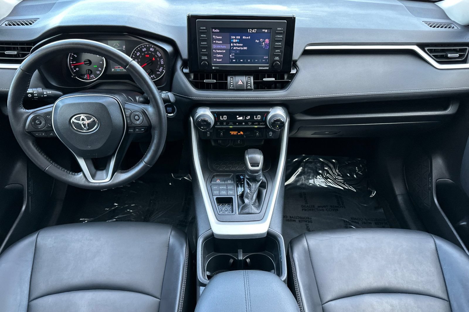 Certified 2022 Toyota RAV4 XLE Premium AWD/4WD image 13