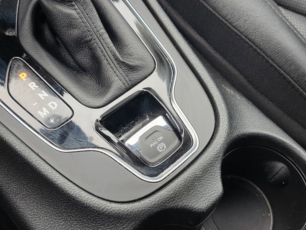 Certified 2021 Jeep Cherokee Limited w/ Elite Package image 31