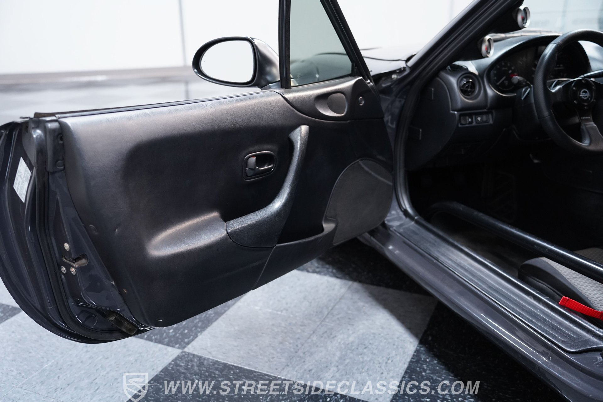 Used 2000 MAZDA MX-5 Miata RWD image 28