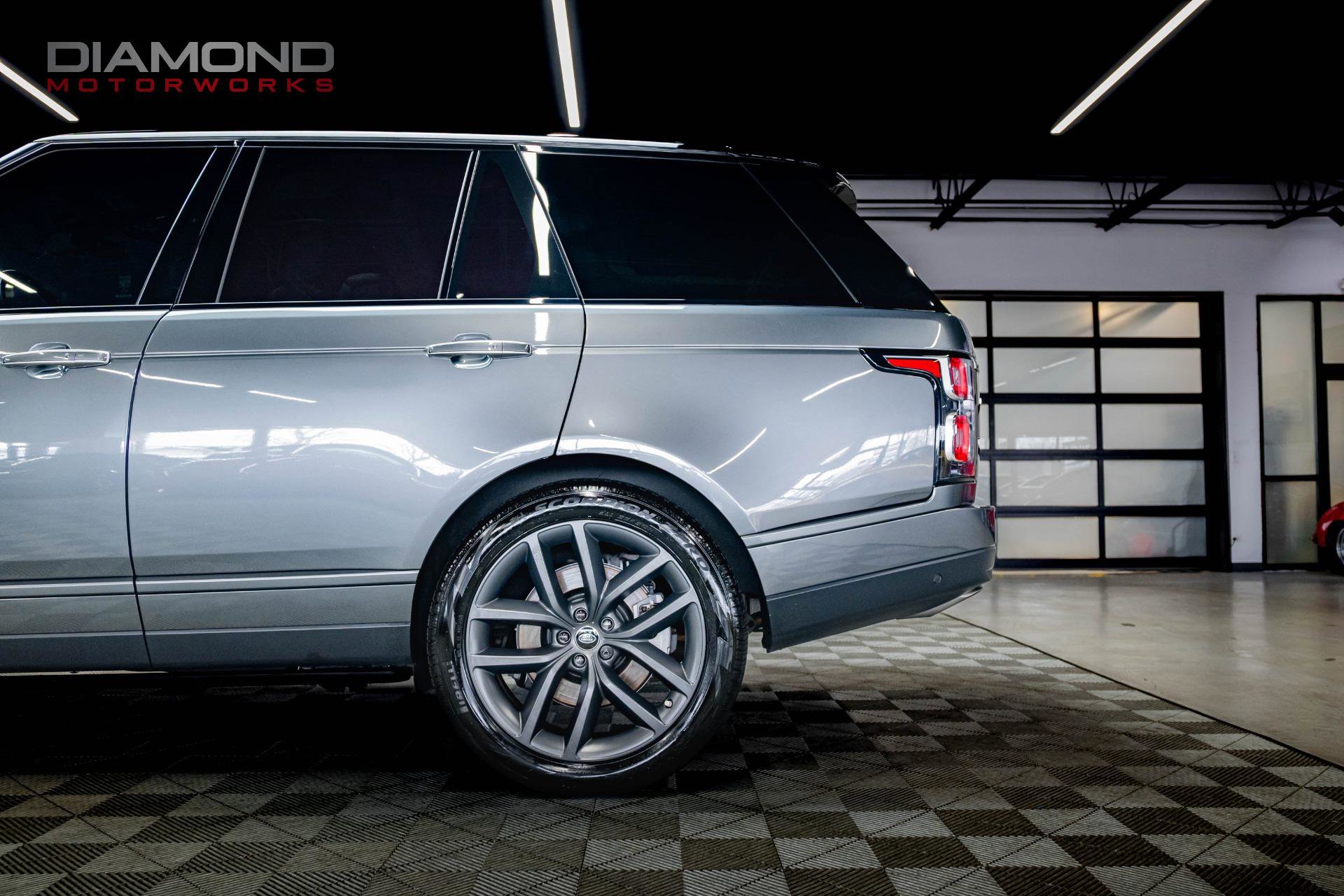 Used 2019 Land Rover Range Rover Autobiography image 12