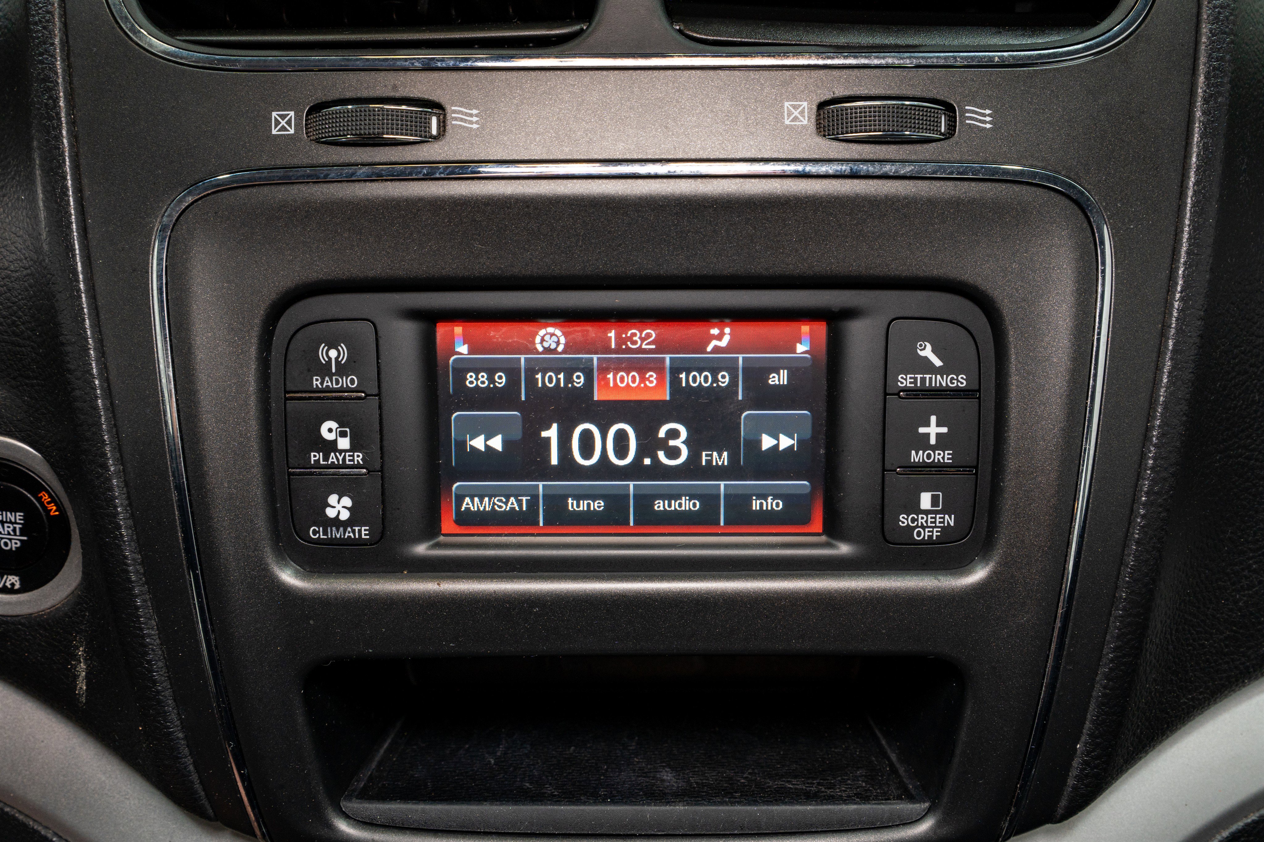 Used 2018 Dodge Journey SE w/ Popular Equipment Group image 14