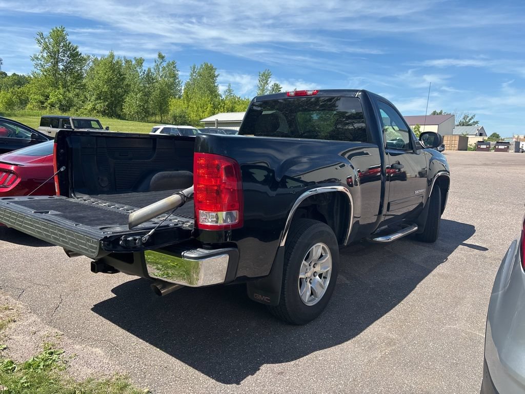 Used 2008 GMC Sierra 1500 SLE w/ SLE1 Preferred Package RWD image 4