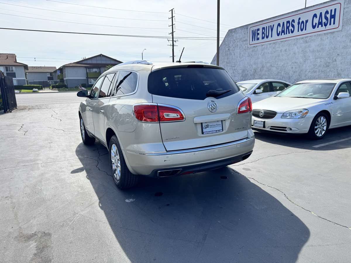 Used 2015 Buick Enclave Leather FWD image 2