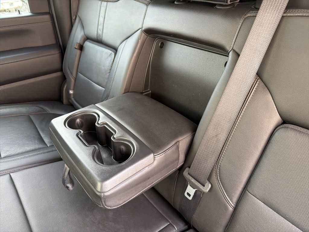 Used 2020 Chevrolet Silverado 3500 High Country image 44