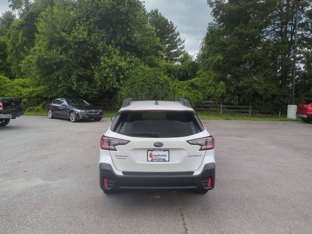 Used 2022 Subaru Outback Premium AWD/4WD image 6