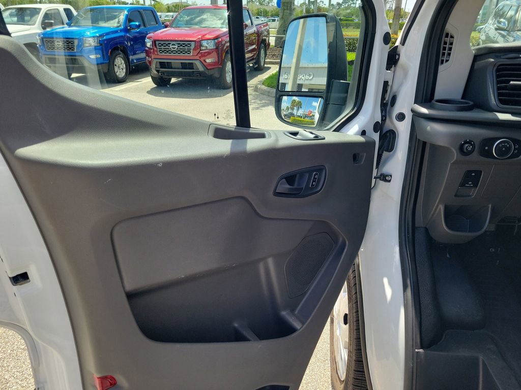 Used 2024 Ford Transit 250 Low Roof w/ Exterior Upgrade Package image 23