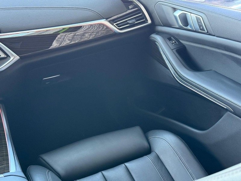 Used 2019 BMW X5 xDrive40i w/ Convenience Package image 13