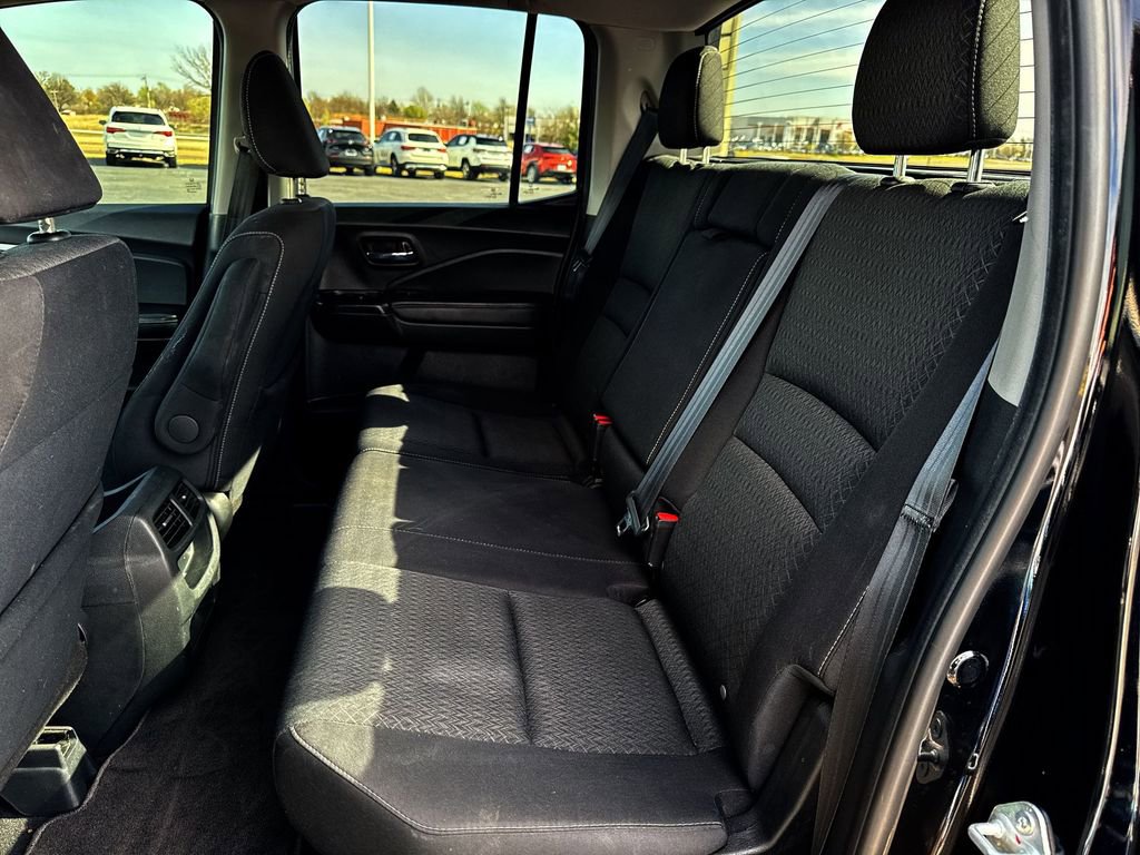 Used 2020 Honda Ridgeline Sport image 21