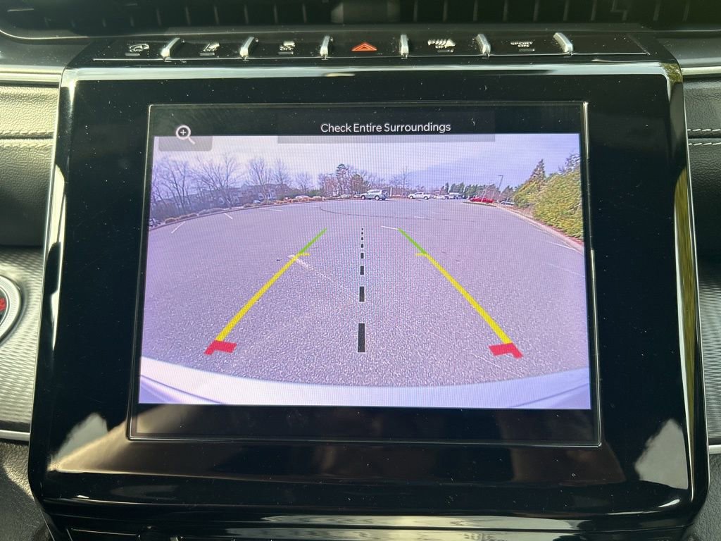 Used 2024 Jeep Grand Cherokee Altitude image 29