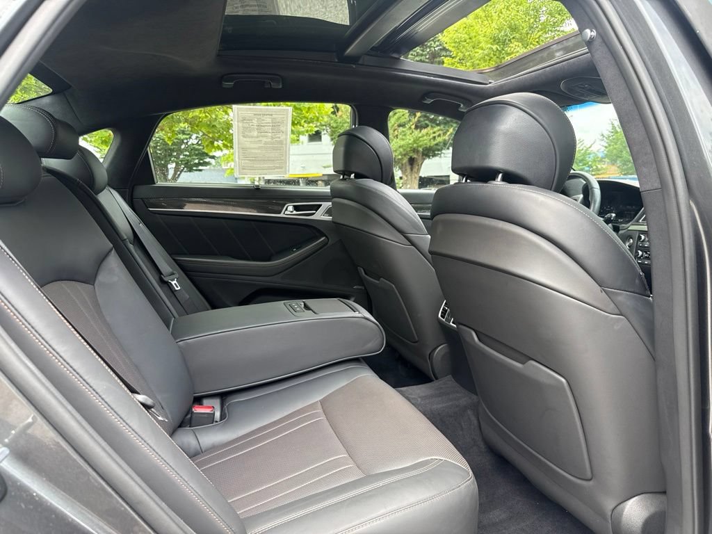 Used 2019 Genesis G80 3.3T Sport RWD image 32