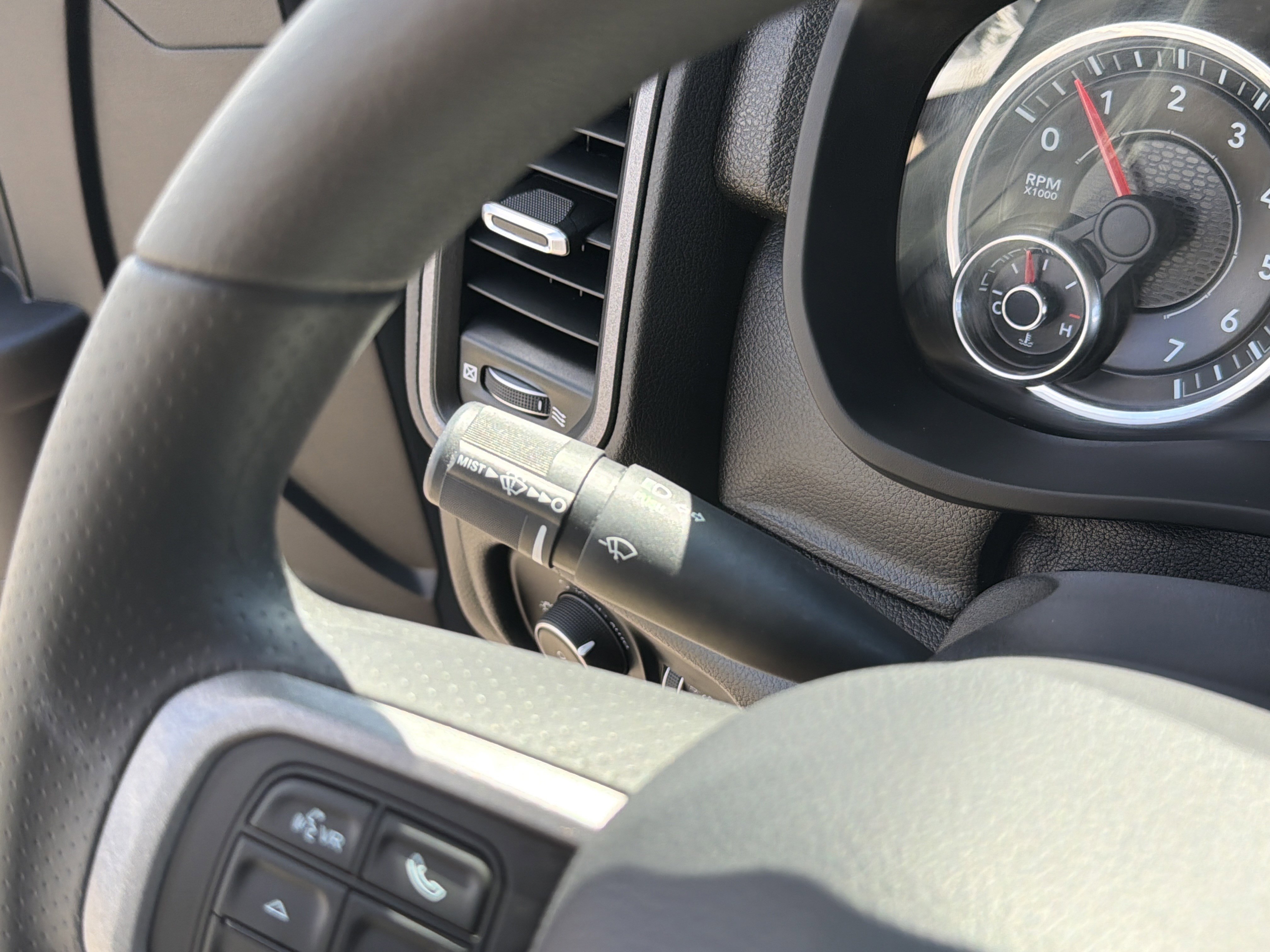 Used 2019 RAM 2500 Tradesman AWD/4WD image 19