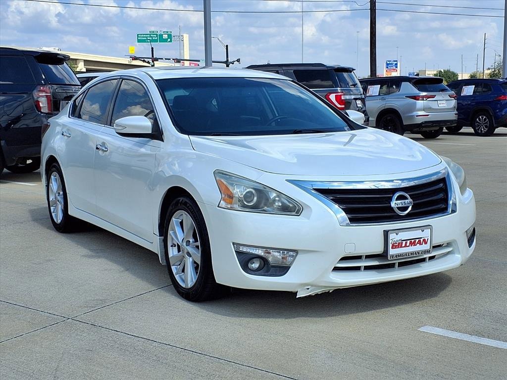 Used 2015 Nissan Altima 2.5 SL w/ Technology Package