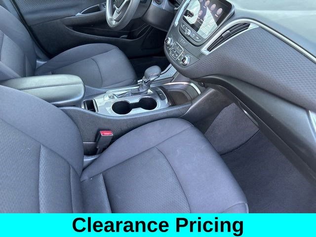 Used 2023 Chevrolet Malibu LT image 39