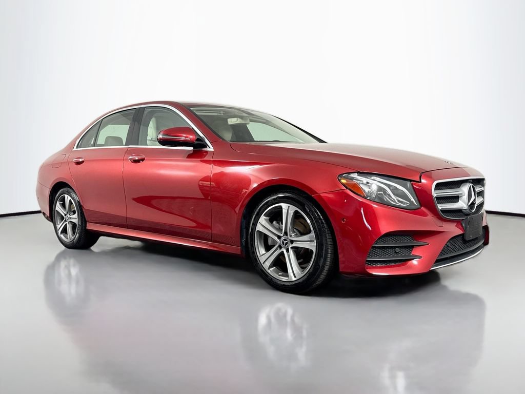 Used 2019 Mercedes-Benz E 300 image 3