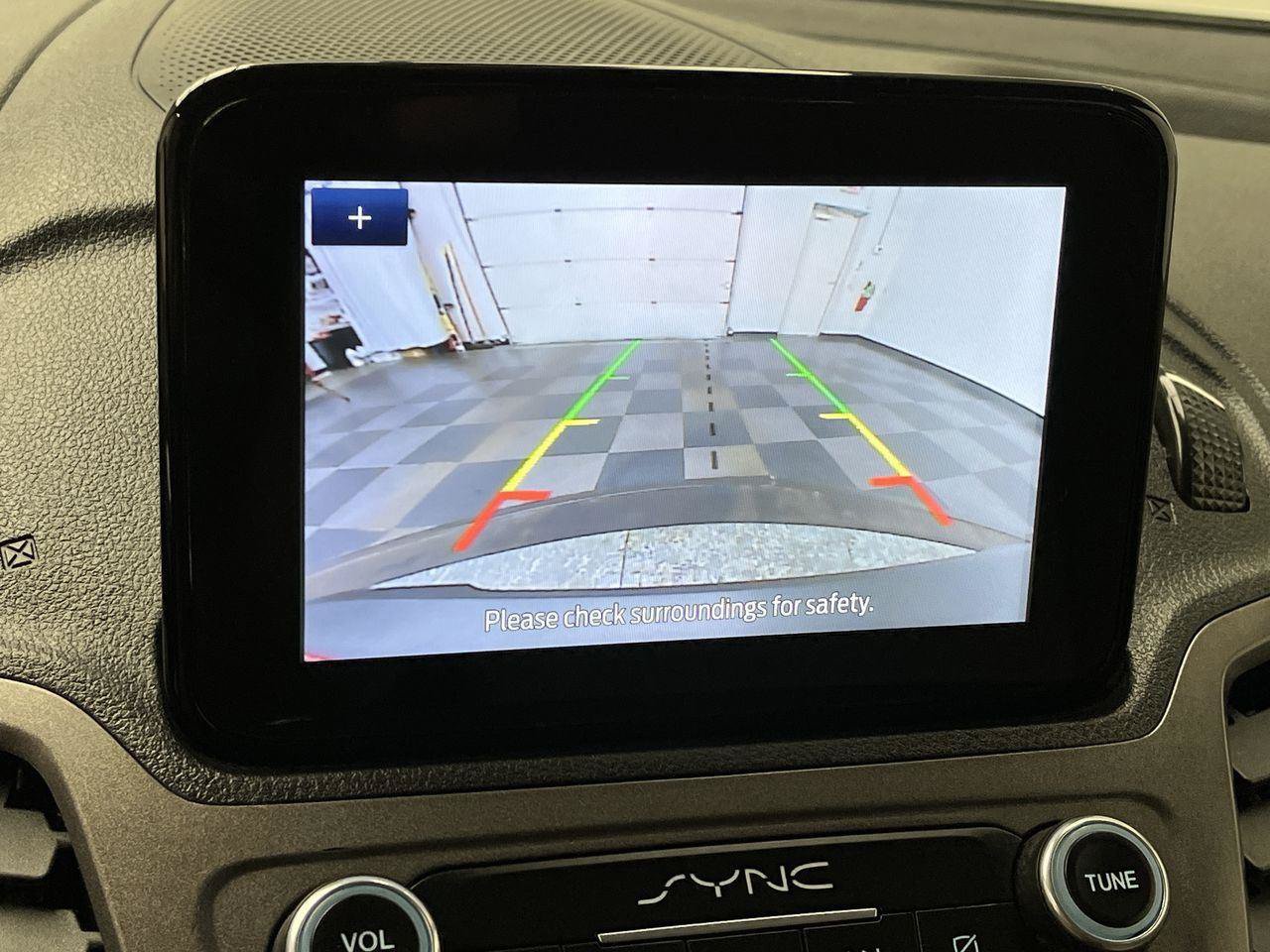 Used 2022 Ford Transit Connect XLT FWD image 5
