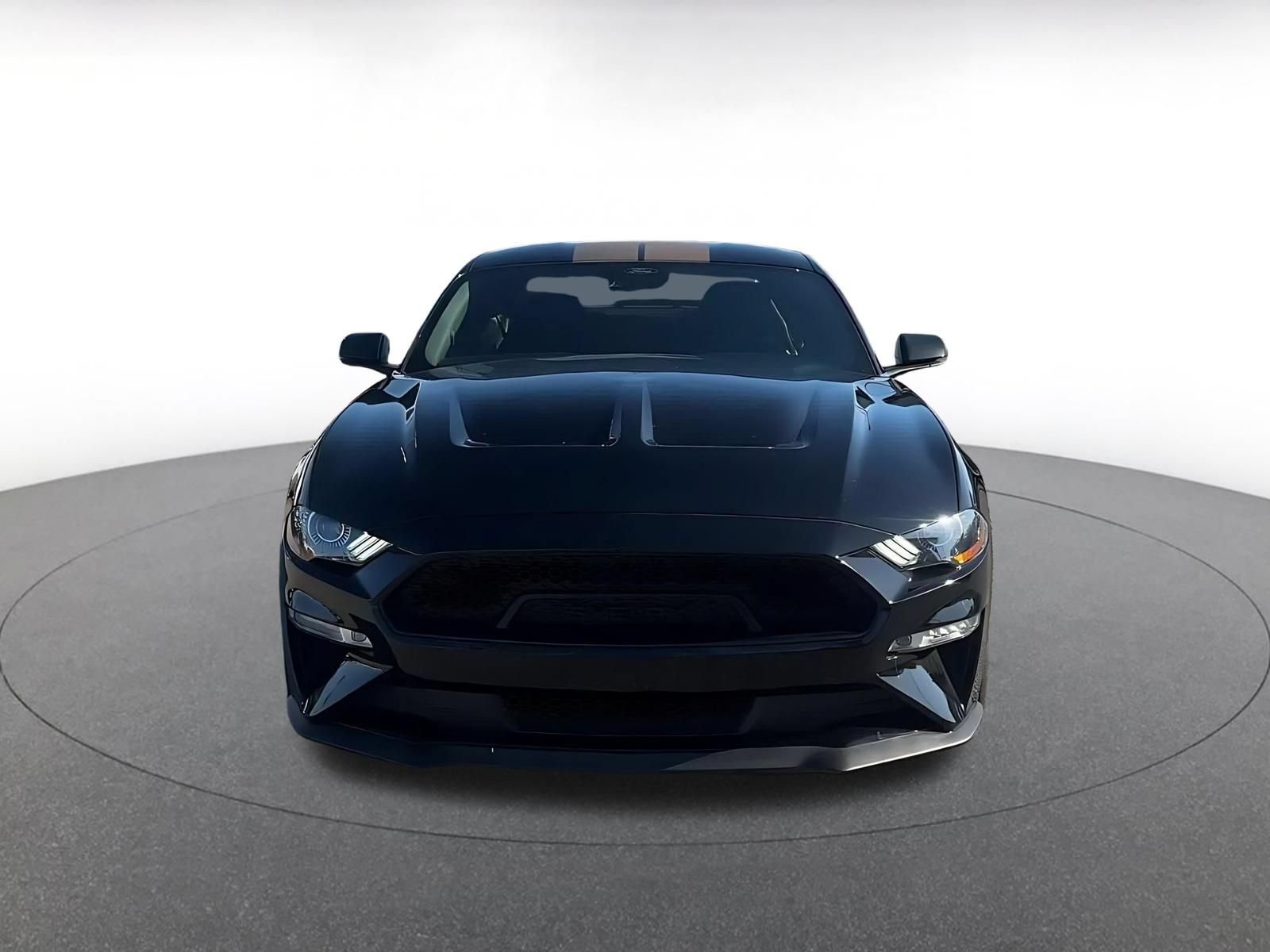 Used 2022 Ford Mustang GT Premium w/ GT Performance Package RWD image 4