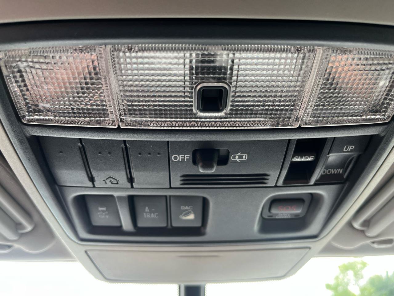 Used 2010 Toyota 4Runner Limited AWD/4WD image 24