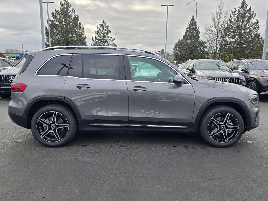 New 2026 Mercedes-Benz GLB 250 4MATIC image 7