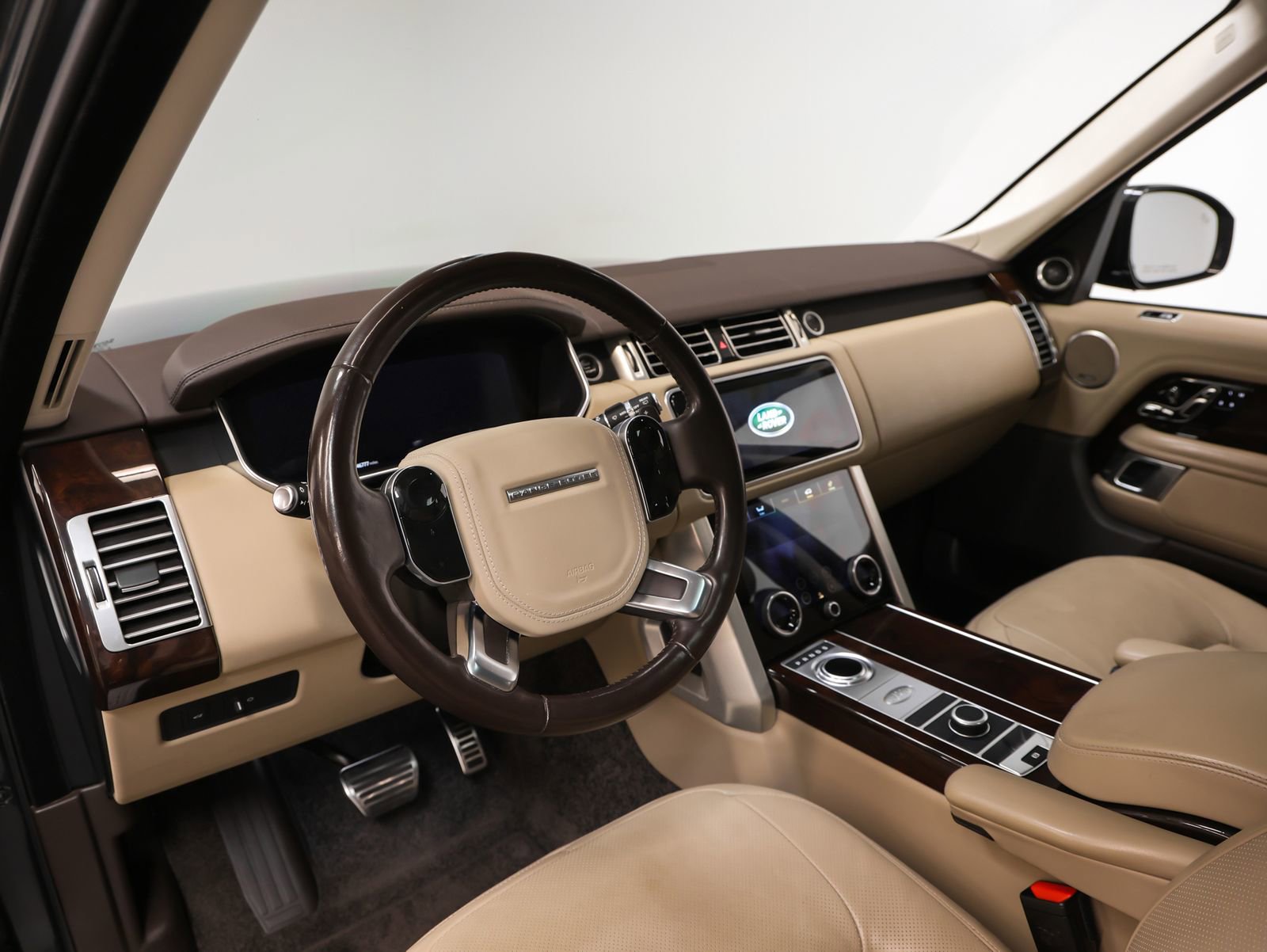 Used 2022 Land Rover Range Rover Westminster Edition AWD/4WD image 3