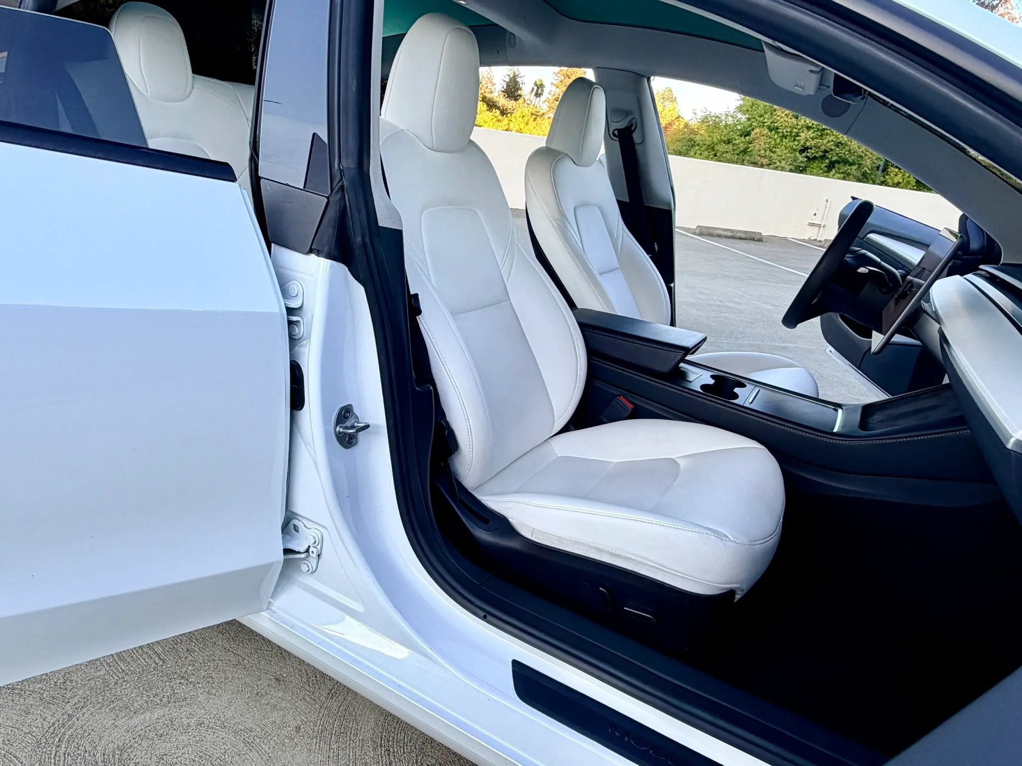 Used 2023 Tesla Model 3 Standard Range RWD image 20