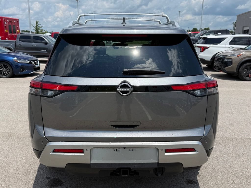 Used 2023 Nissan Pathfinder Platinum AWD/4WD image 20