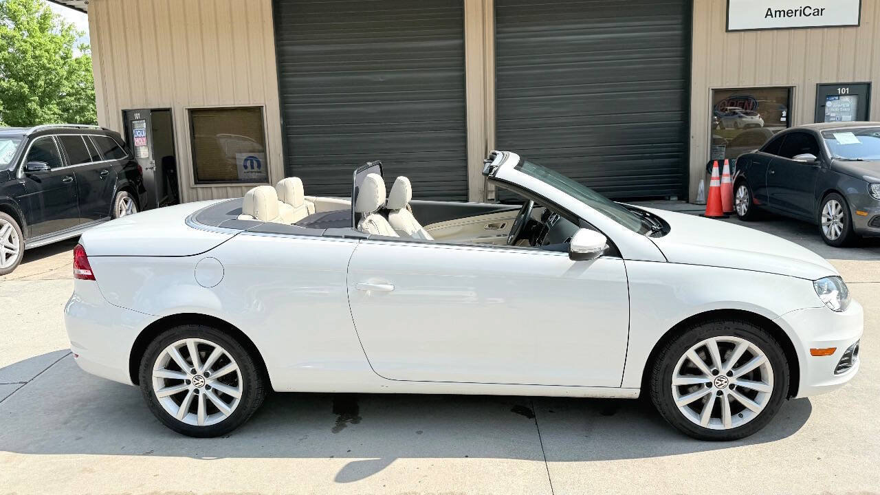 Used 2012 Volkswagen Eos Komfort FWD image 17
