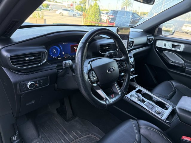 Used 2021 Ford Explorer ST w/ Equipment Group 401A AWD/4WD image 14