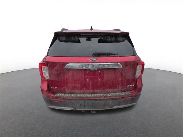 Certified 2022 Ford Explorer XLT w/ Equipment Group 202A image 3