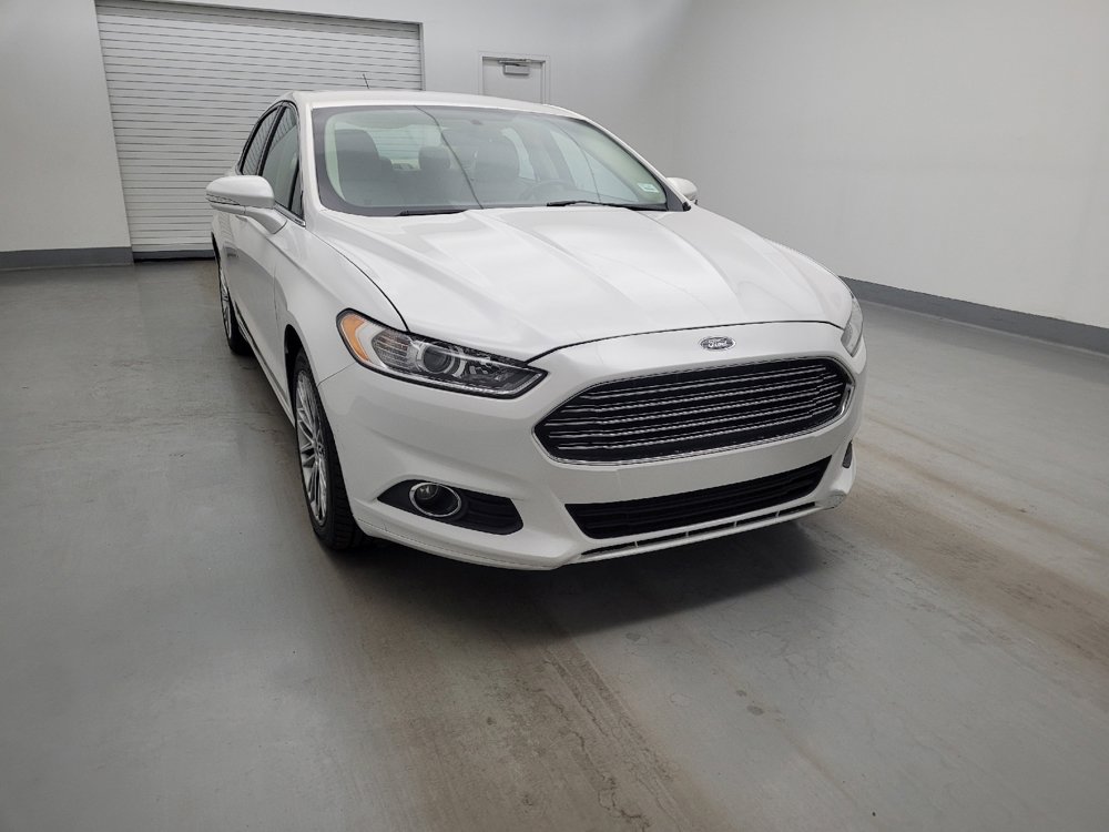 Used 2016 Ford Fusion SE w/ Equipment Group 202A FWD image 14