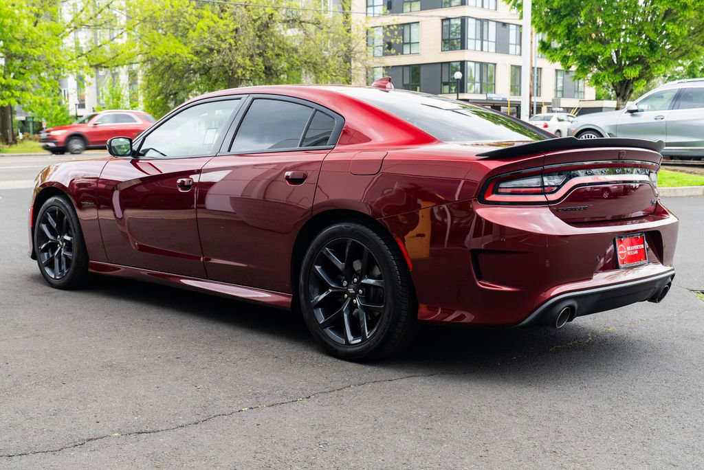 Used 2022 Dodge Charger R/T w/ Blacktop Package RWD image 4