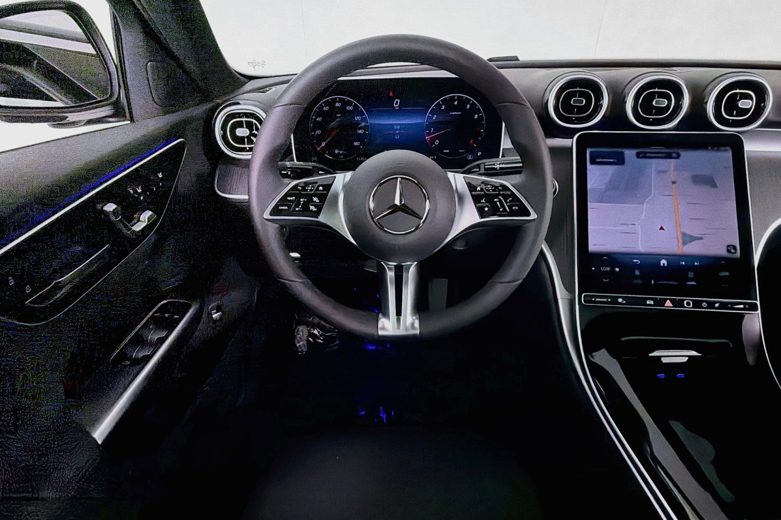 New 2026 Mercedes-Benz C 300 Sedan image 4