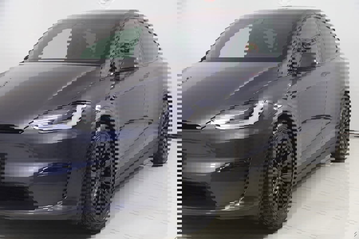 Used 2022 Tesla Model X image 67