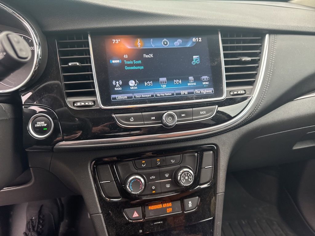 Used 2021 Buick Encore Preferred AWD/4WD image 15