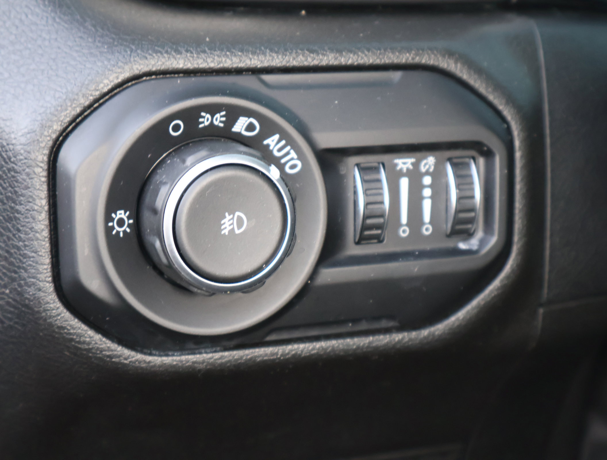 Used 2021 Jeep Wrangler Unlimited Sport image 10