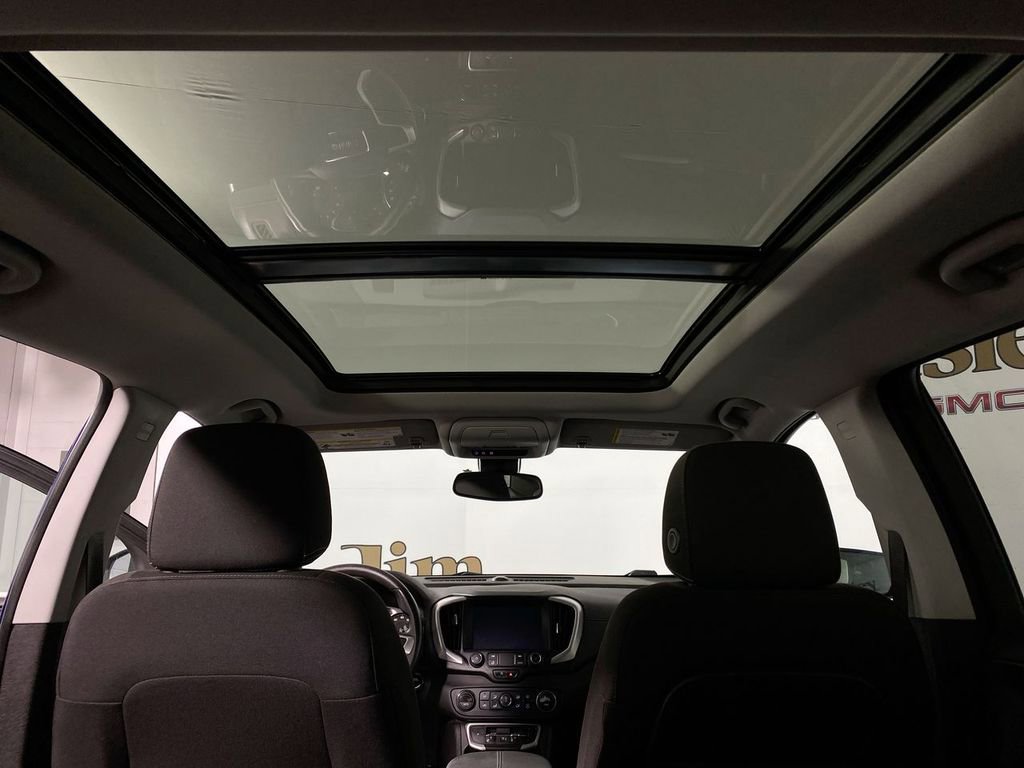 Certified 2023 GMC Terrain SLE w/ Driver Convenience Package image 21