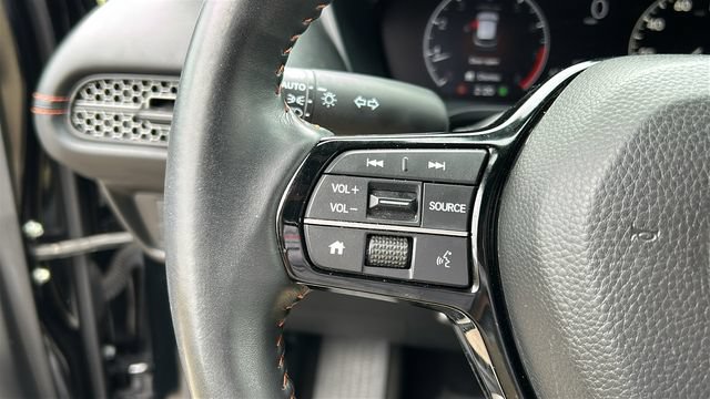 Used 2025 Honda HR-V Sport image 12