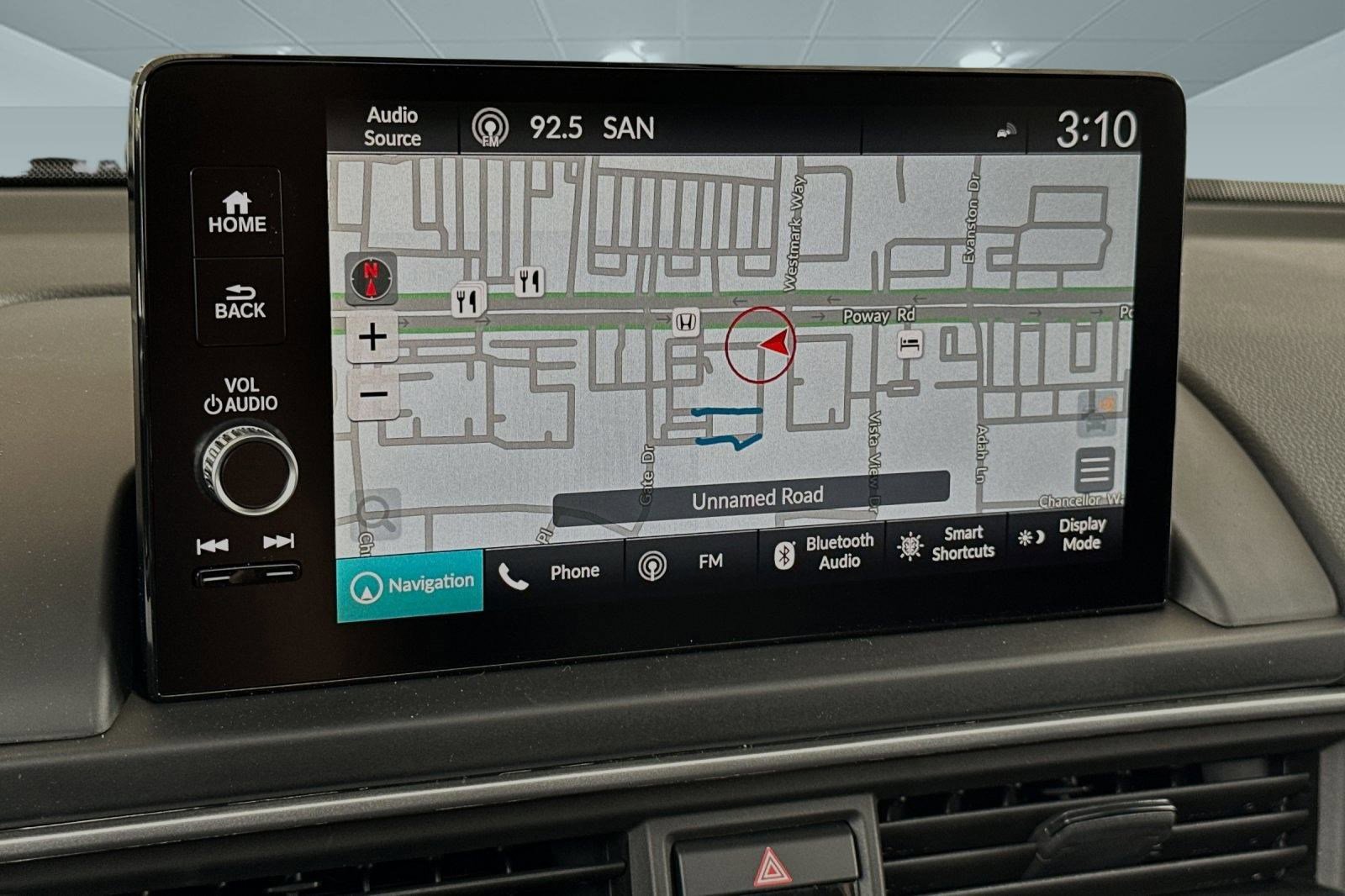 New 2025 Honda Pilot Touring image 22