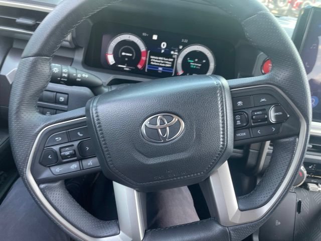 Used 2026 Toyota 4Runner TRD Off-Road Premium AWD/4WD image 13