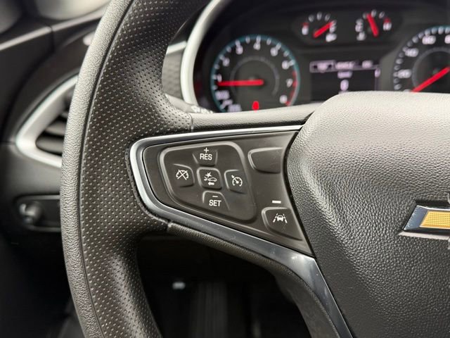 Used 2025 Chevrolet Malibu LT image 26