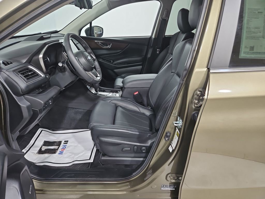 Certified 2025 Subaru Ascent Touring AWD/4WD image 10