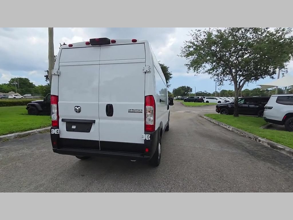 Used 2023 RAM ProMaster 2500 FWD image 41
