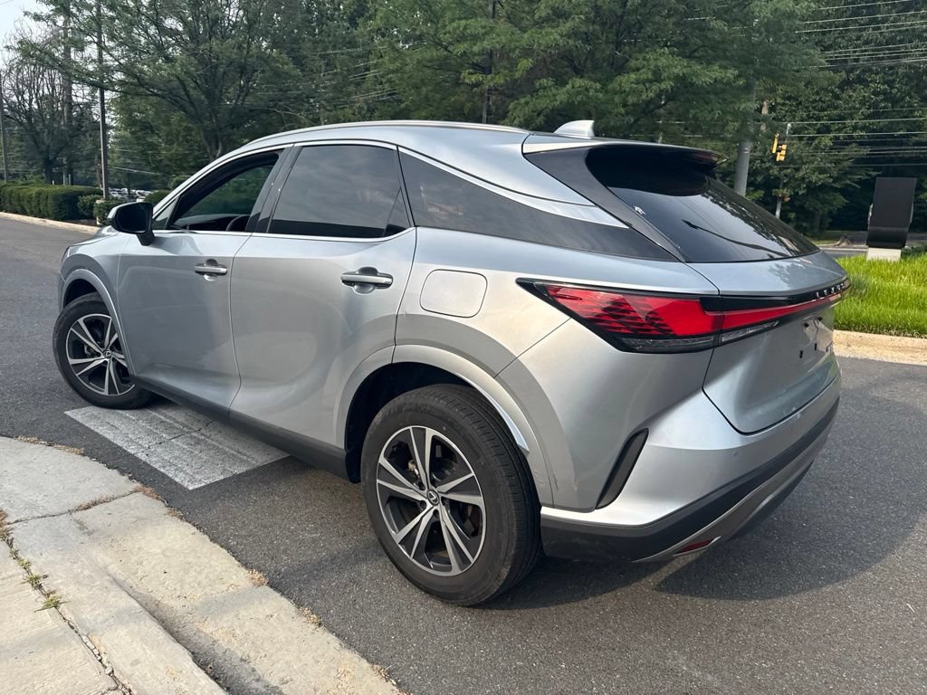 Used 2023 Lexus RX 350 Premium w/ Accessory Package AWD/4WD image 5