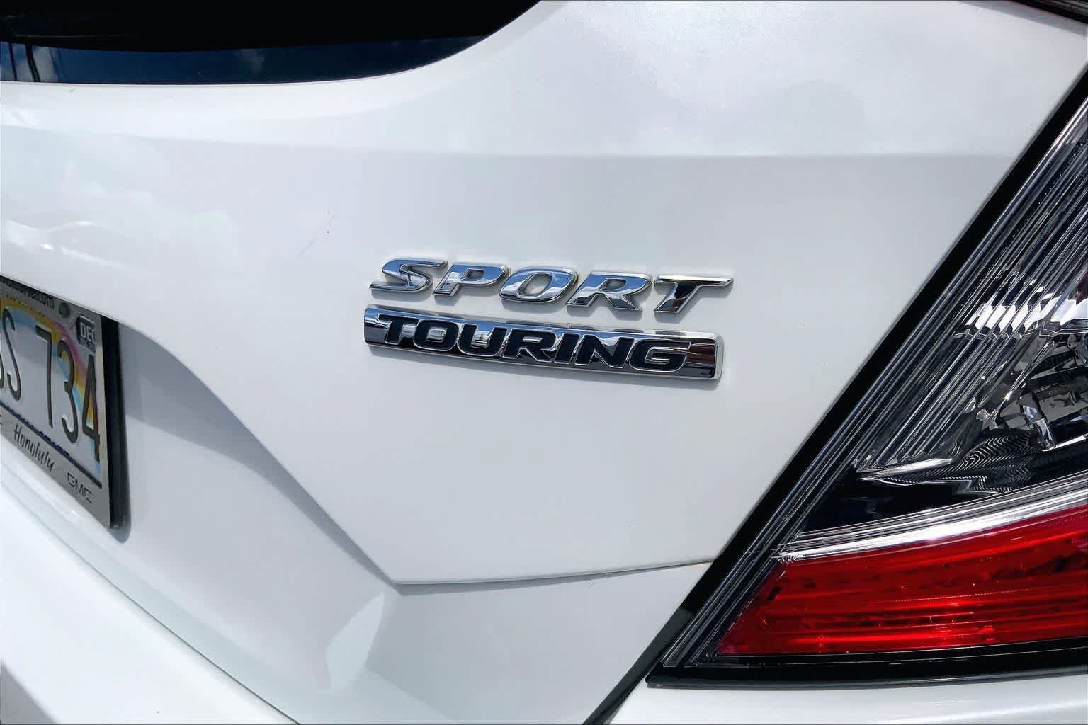 Used 2018 Honda Civic Sport Touring image 7