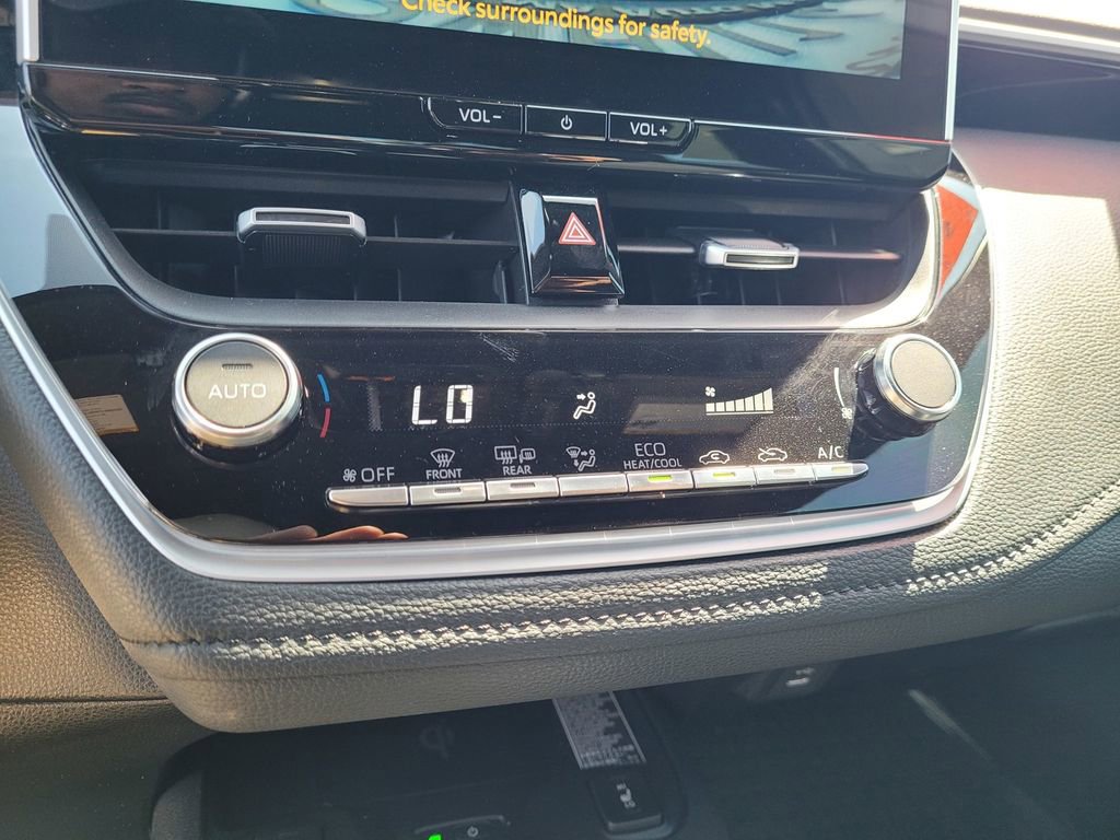 Used 2026 Toyota Corolla XSE FWD image 21